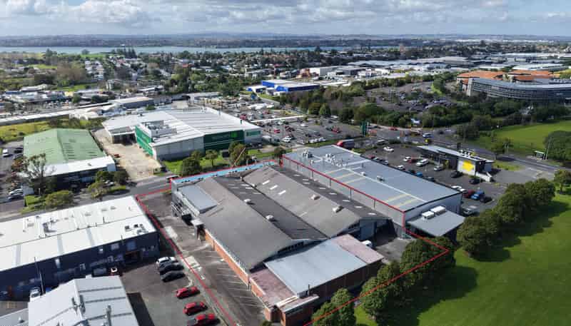 107-111 Felton Mathew Avenue, Saint Johns