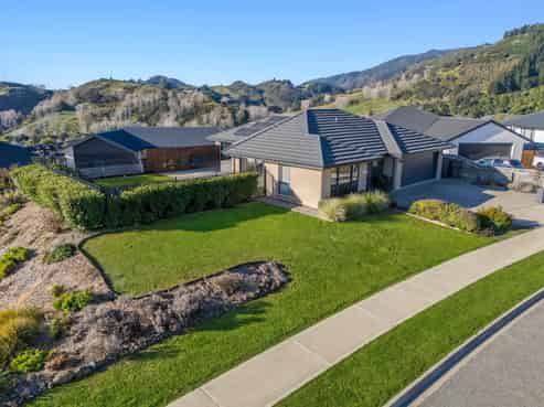 14 Huntaway Close, Stoke