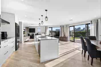 14 Huntaway Close, Stoke