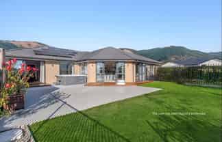 14 Huntaway Close, Stoke