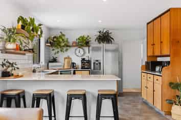 594 Springvale Road, Springvale