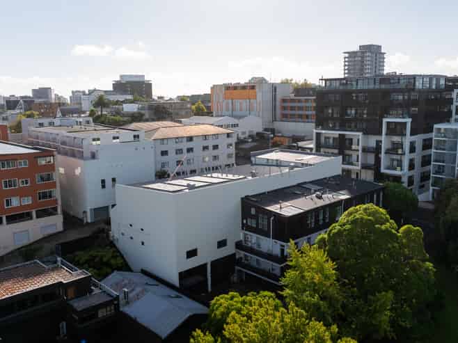 Refurbished & Secure Central Warehouse - 342sqm