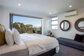 Auckland - Address withheld