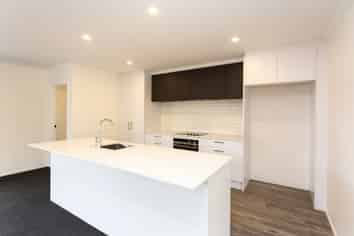 6 Cherry Tree Place , Southbridge