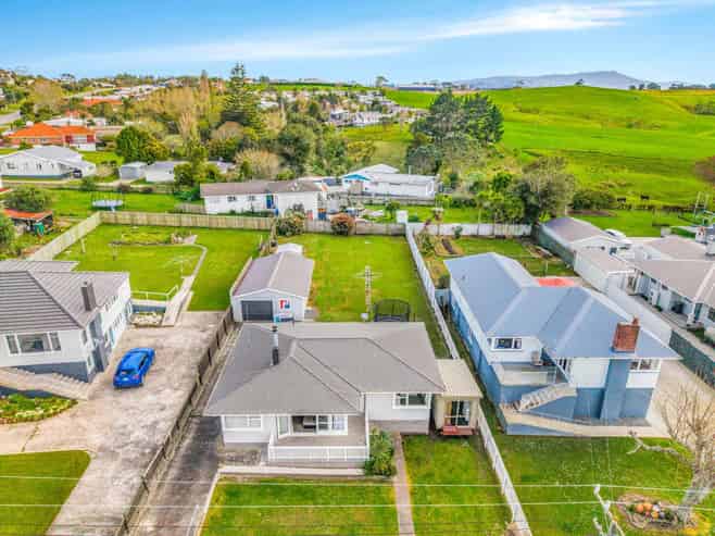 10 Montgomery Avenue, Dargaville