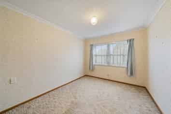 105 Liverpool Street, Levin