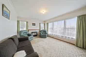 105 Liverpool Street, Levin