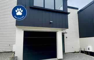 937D Whangaparaoa Road, Manly