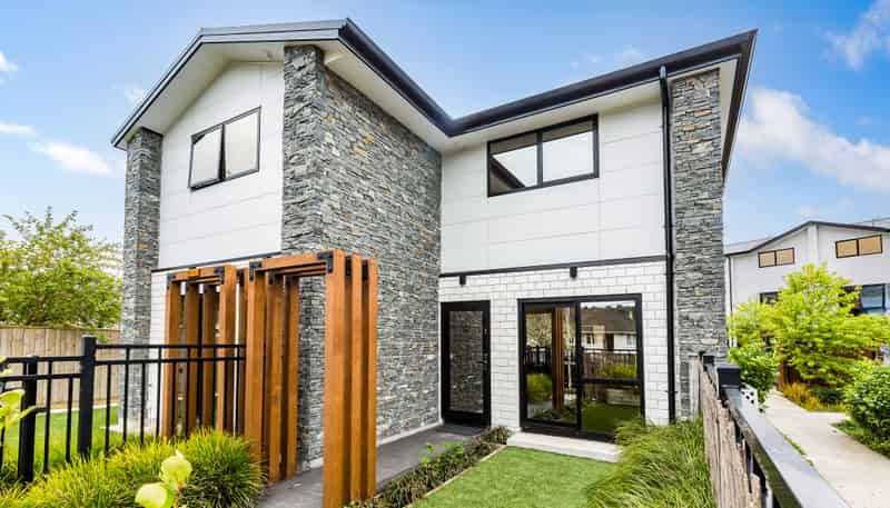 2/3 Johnston Grove, Taita