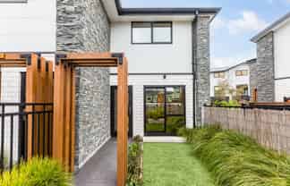 2/3 Johnston Grove, Taita
