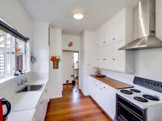 31 Douglas McLean Avenue, Marewa