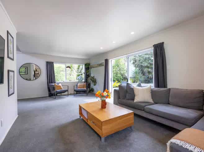 145 Woodlands Park Road, Titirangi
