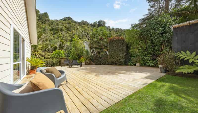 145 Woodlands Park Road, Titirangi