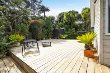 145 Woodlands Park Road, Titirangi