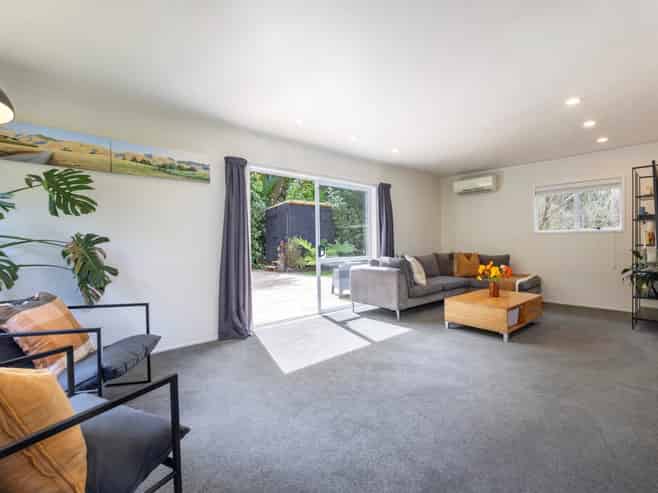 145 Woodlands Park Road, Titirangi