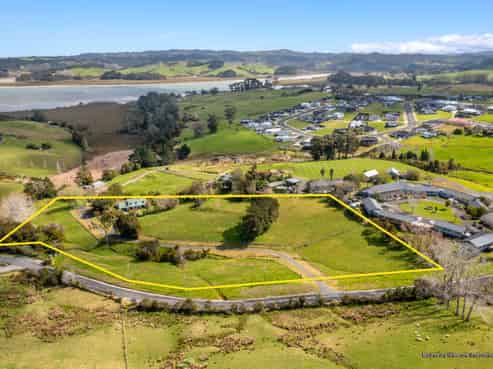 30 Goodall Road, Snells Beach