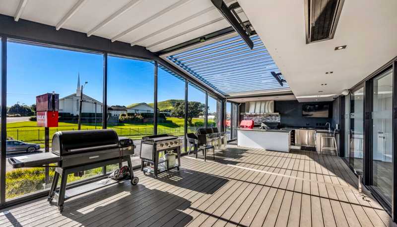 38 & 38i Lunn Avenue, Mount Wellington