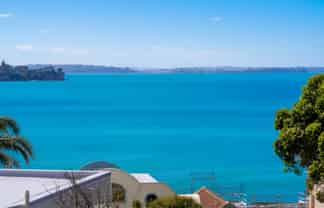 2/48 Churchill Road, Murrays Bay