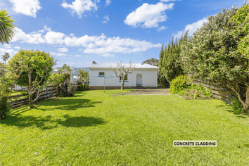 2/48 Churchill Road, Murrays Bay