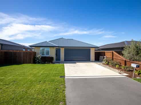 9 Andesite Drive, Rolleston