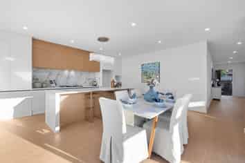 18B Domain Road, Weymouth