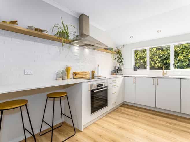 57 Kapiti Crescent, Titahi Bay