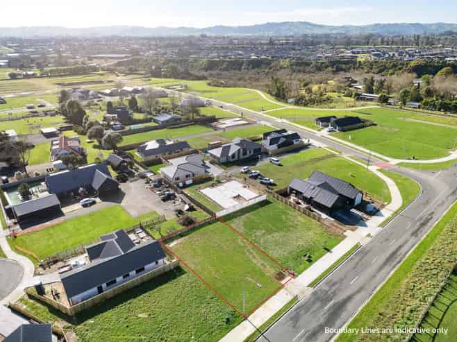 7 Silverwood Lane, Leamington