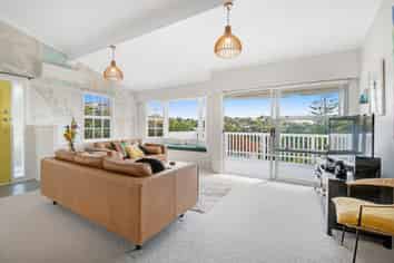 47 Duncansby Road, Stanmore Bay