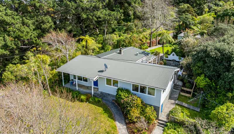 25 Palm Grove, Belmont