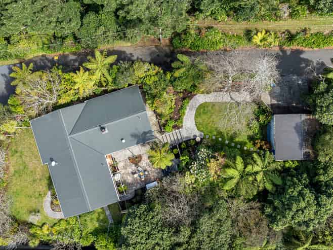 25 Palm Grove, Belmont