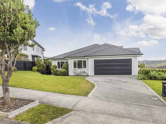 40 John Burke Drive, Aotea