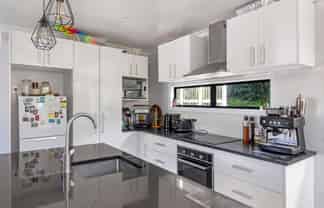 86 Pembroke Street, Westown