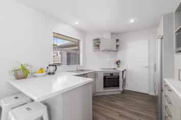 198A Pacific Road, North New Brighton