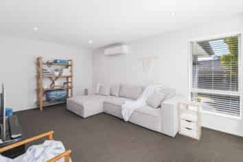 198A Pacific Road, North New Brighton