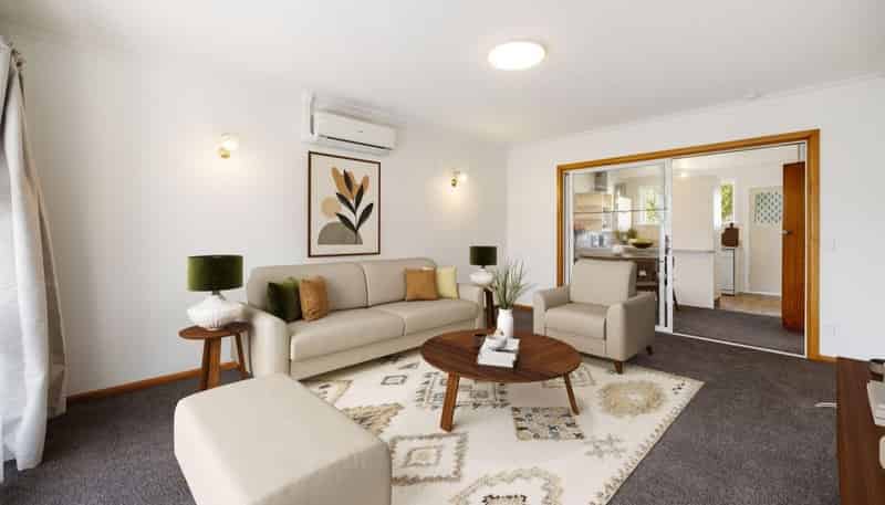 2/4 Apollo Place, Papanui
