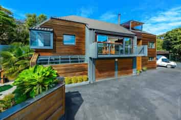 11 Toledo Place, Mount Pleasant