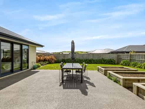 15 Johnson Avenue, Amberley