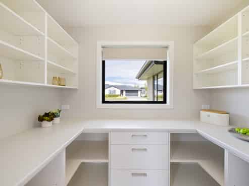 15 Johnson Avenue, Amberley