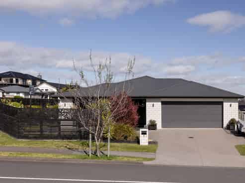 1 Anglers Way, Omokoroa