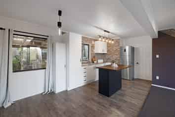 36B Windsor Road, Bellevue