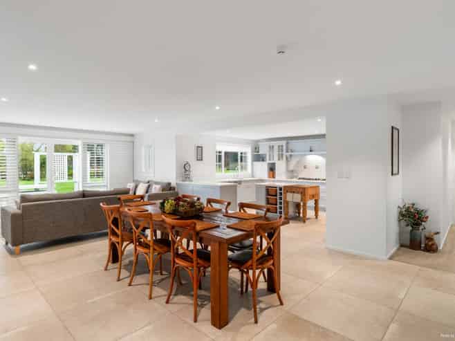 33  William Potter Lane, Karaka