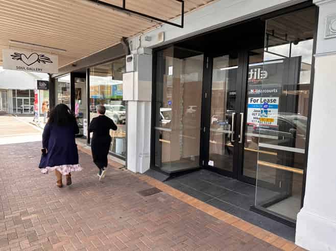 Sought After Barton Street Location
