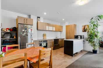 203/1904 Great North Road, Avondale