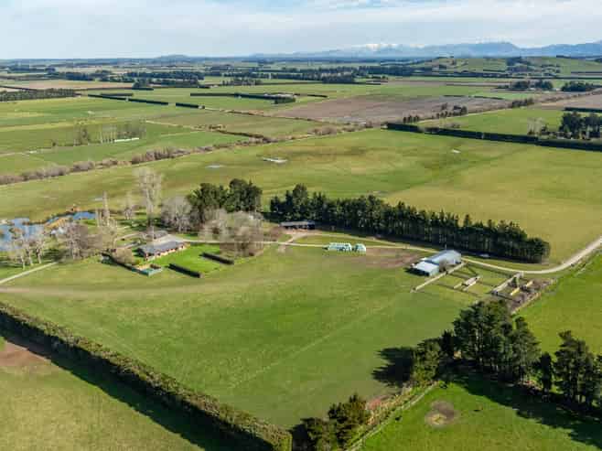 782 Steffens Road, Oxford