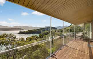 348 Marine Drive, Charteris Bay