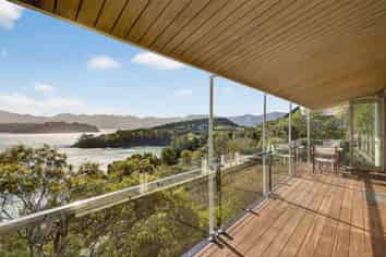 348 Marine Drive, Charteris Bay