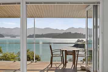348 Marine Drive, Charteris Bay