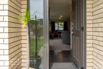 2 Evergreen Crescent, Trentham