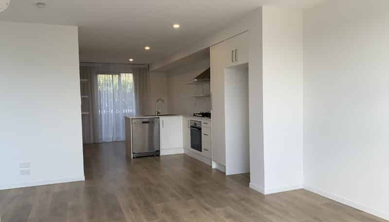 152 Squadron Drive, Hobsonville