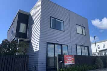 152 Squadron Drive, Hobsonville